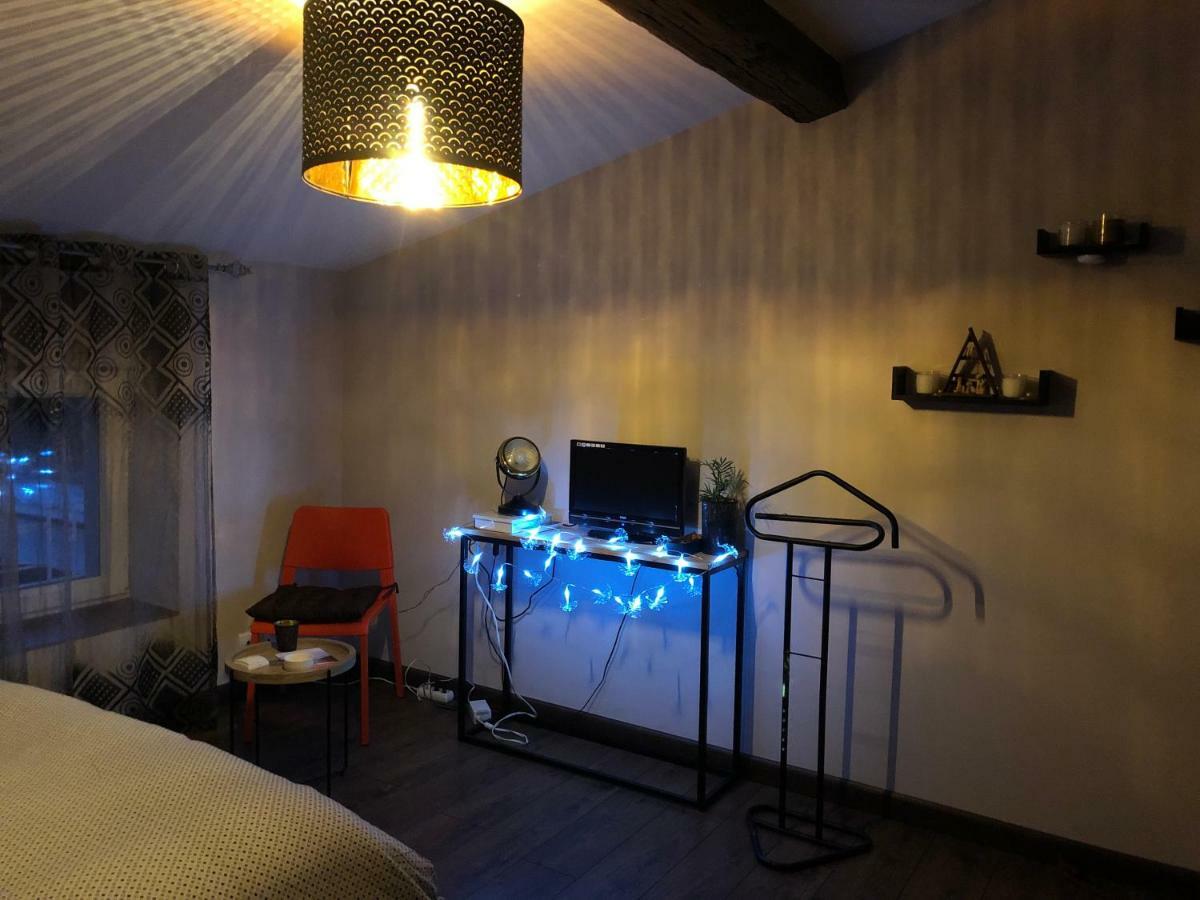 Communay Gablys Chambres Buitenkant foto